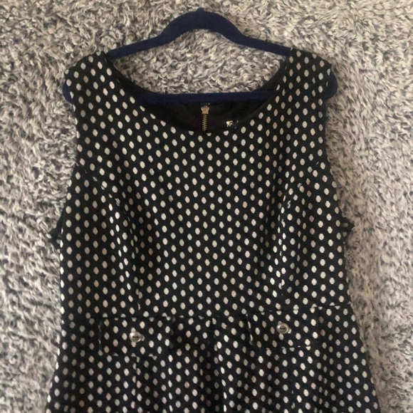 Women’s Geometric Prints Dress Size 8  in Excellent Used Condi… - Picture 9 of 12